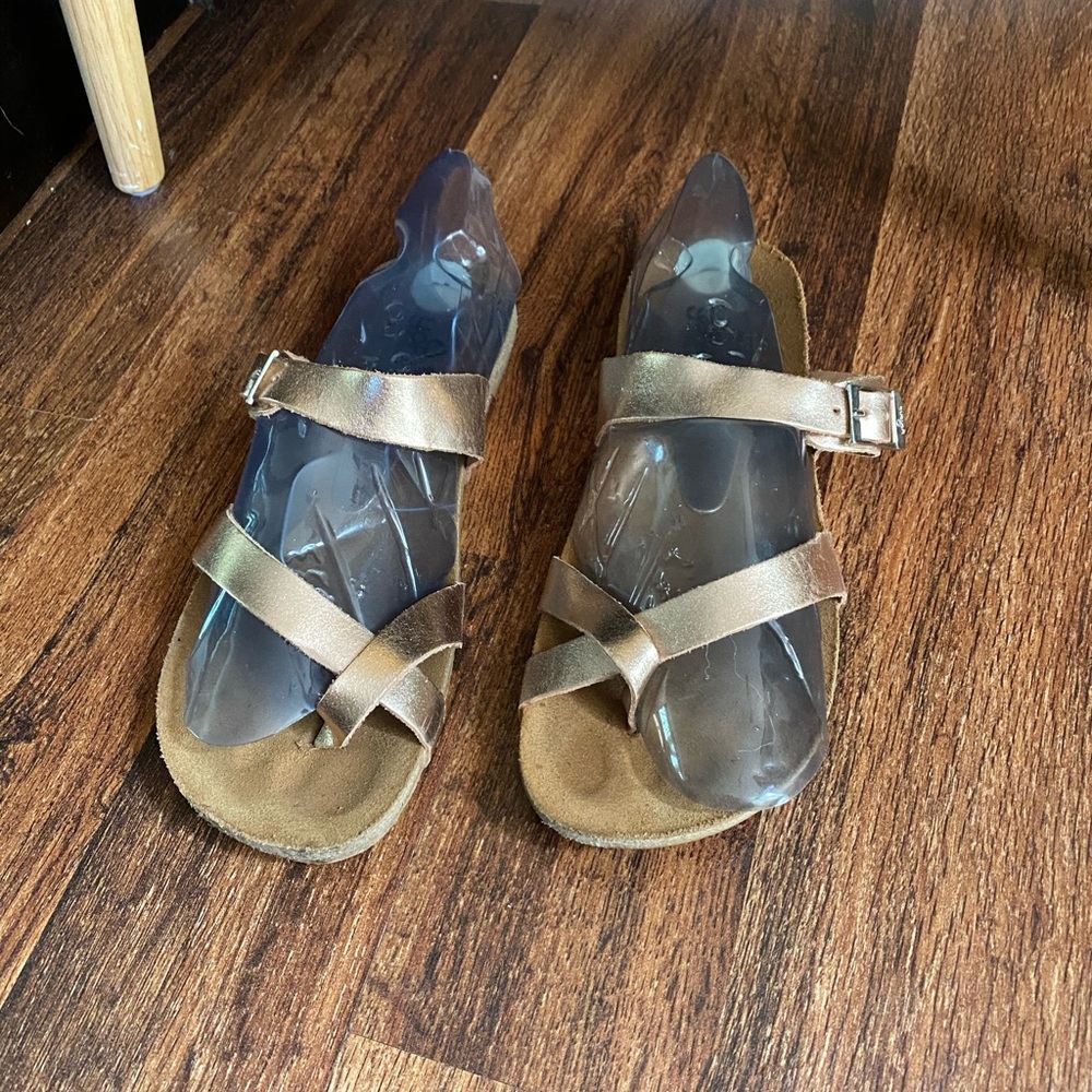 Yokono rose gold summer slipper